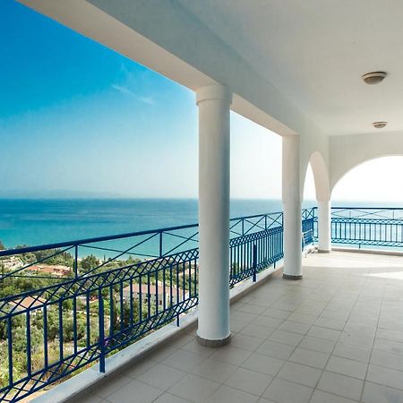 Apartament Folies Lourdata  Zewnętrze zdjęcie